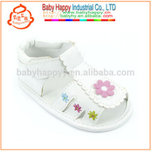 New arrival fashion girls PU baby shoe outdoor babies shoes and sandals